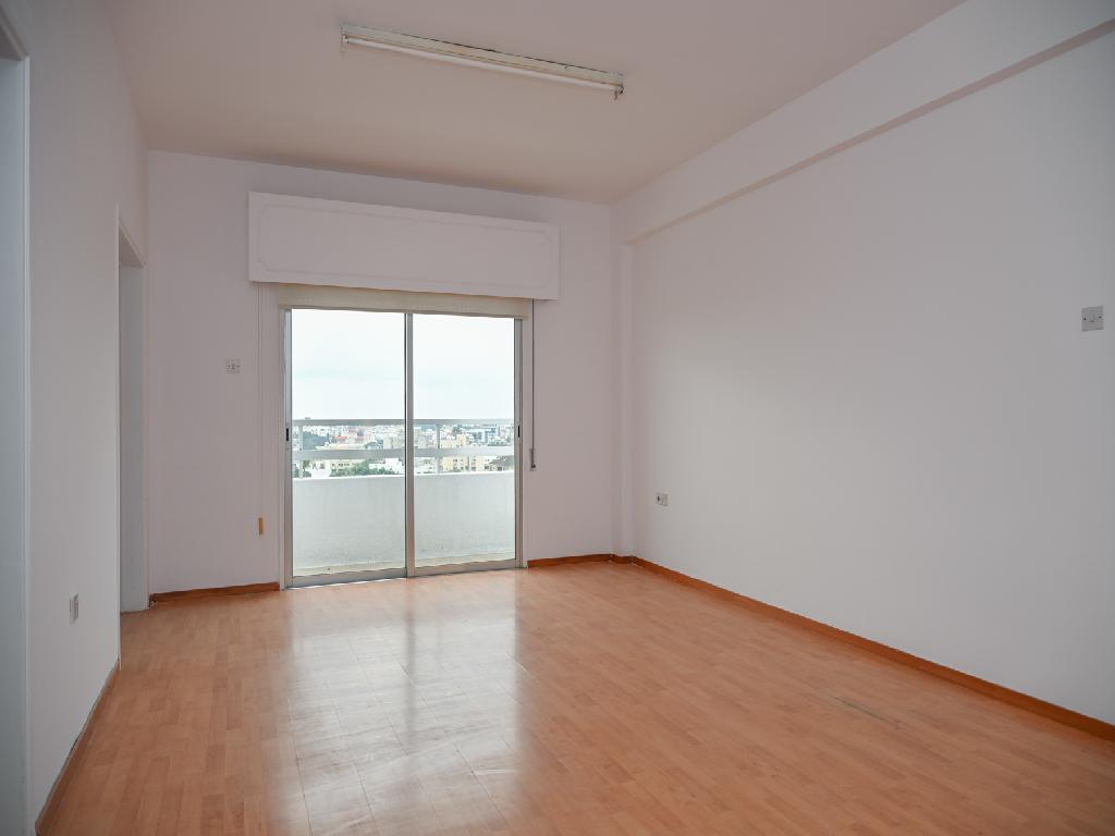 &Gamma;&rho;&alpha;&phi;&epsilon;ί&alpha;-&Delta;ή&mu;&omicron;&sigmaf; &Lambda;ά&rho;&nu;&alpha;&kappa;&alpha;&sigmaf;-CP10273