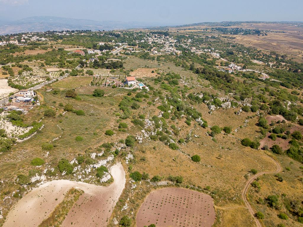 Field-Ineia-PR42796