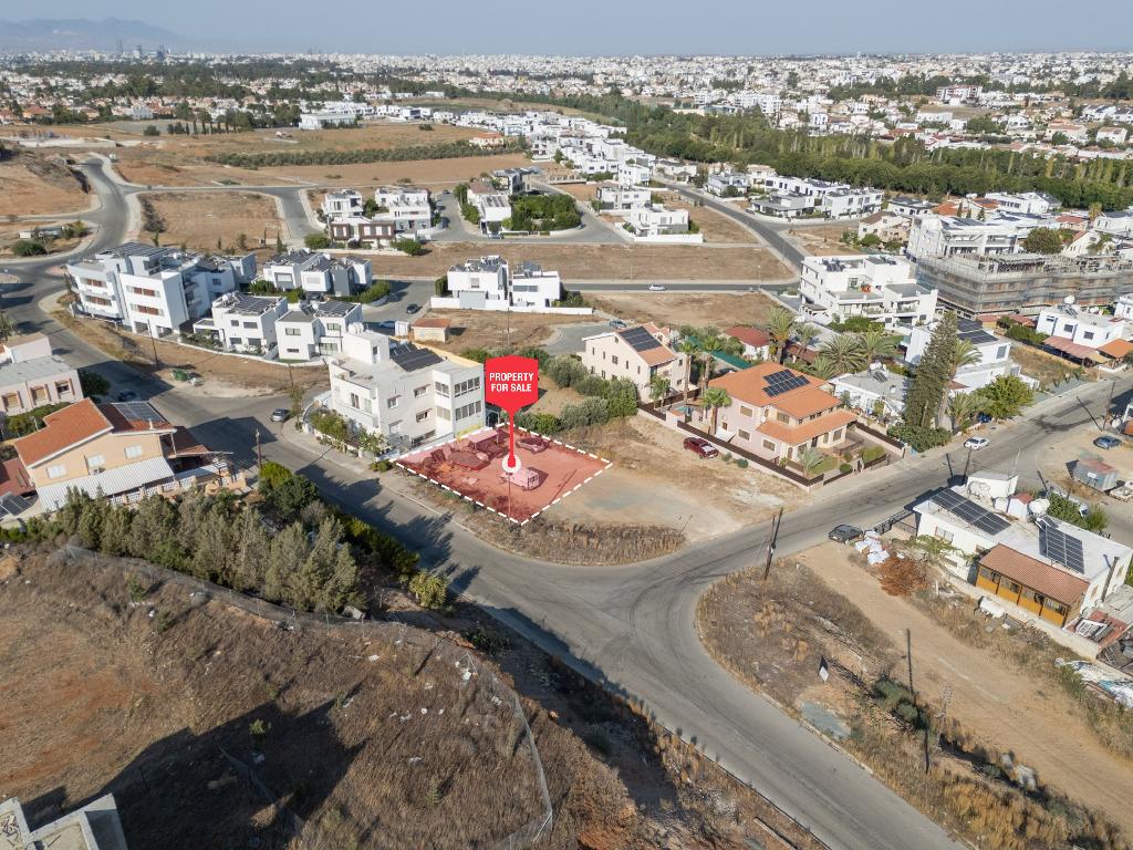 Οικόπεδο - Λακατάμεια, Λευκωσία