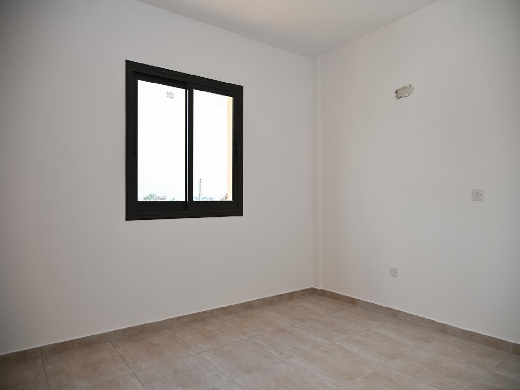 Semidetached house-Dromolaxia - Meneou-PR46260