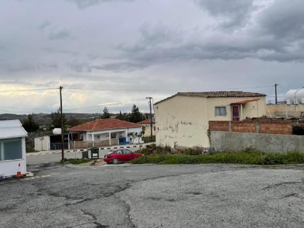 Field-Malounta-PR37930
