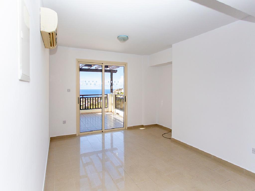 Flat-Pegeia-PR40648