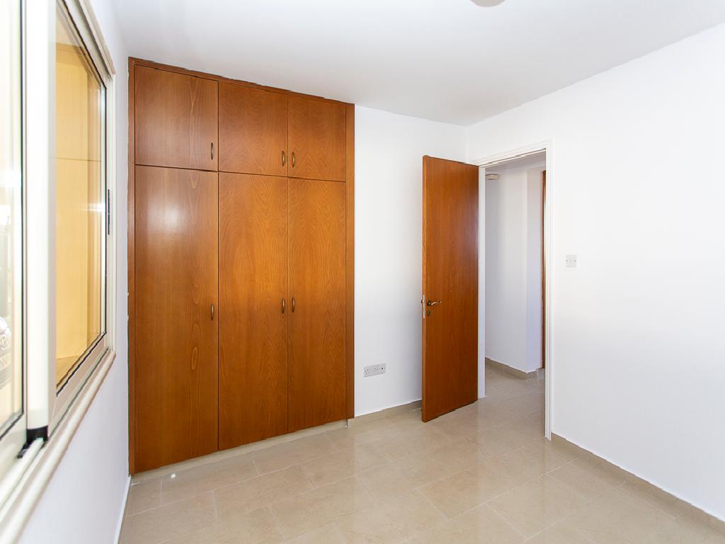 Flat-Pegeia-PR40648