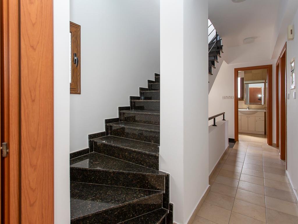 Villa-Kissonerga-PR44702