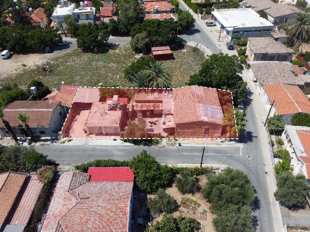 Plot-Nicosia Municipality-PR38172