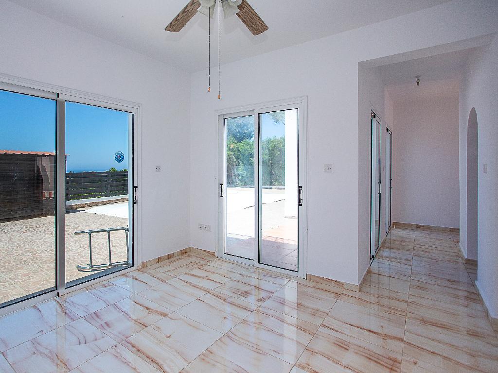 Villa-Pegeia-PR44442