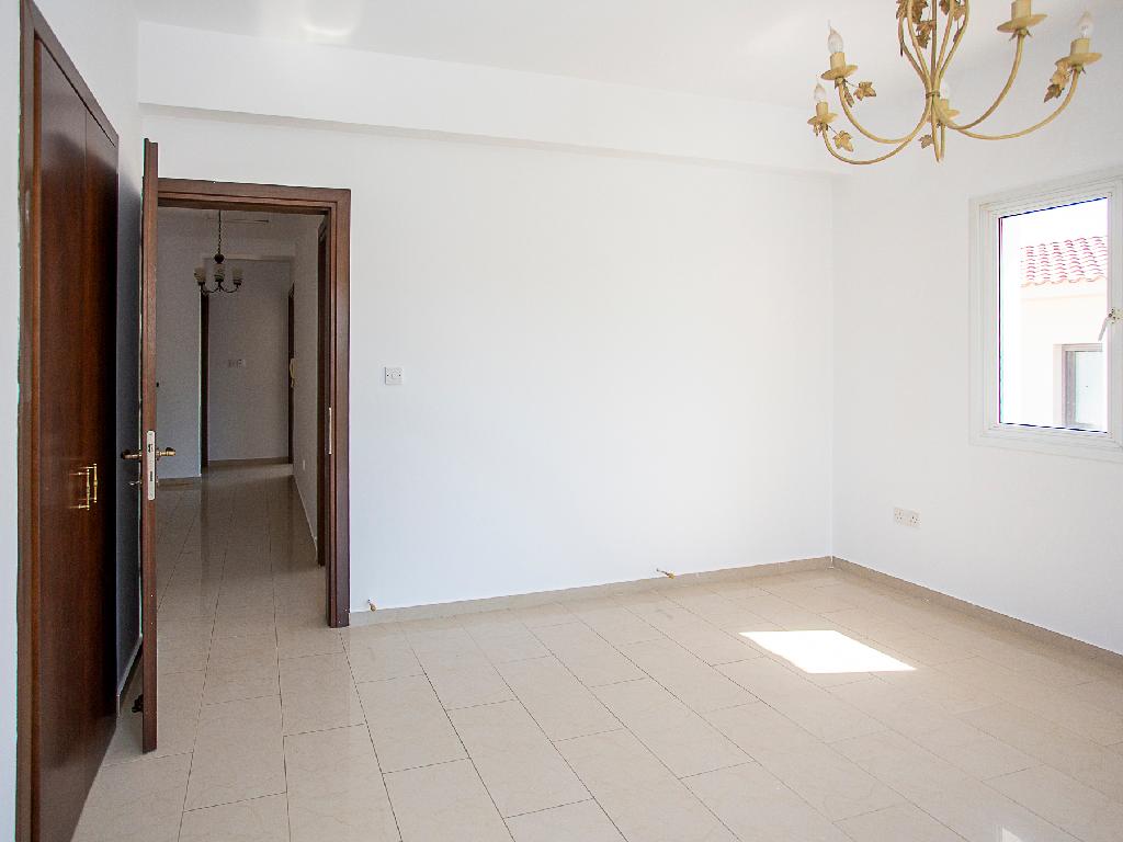 Semidetached house-Aradippou-CP10294