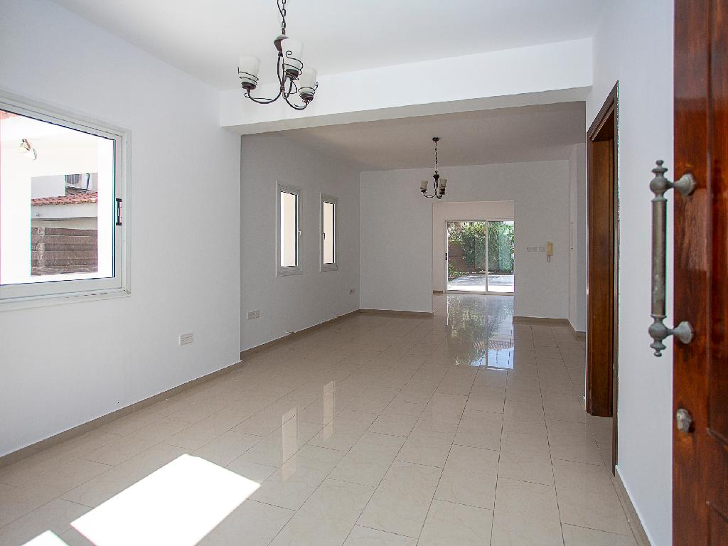 Semidetached house-Aradippou-CP10294