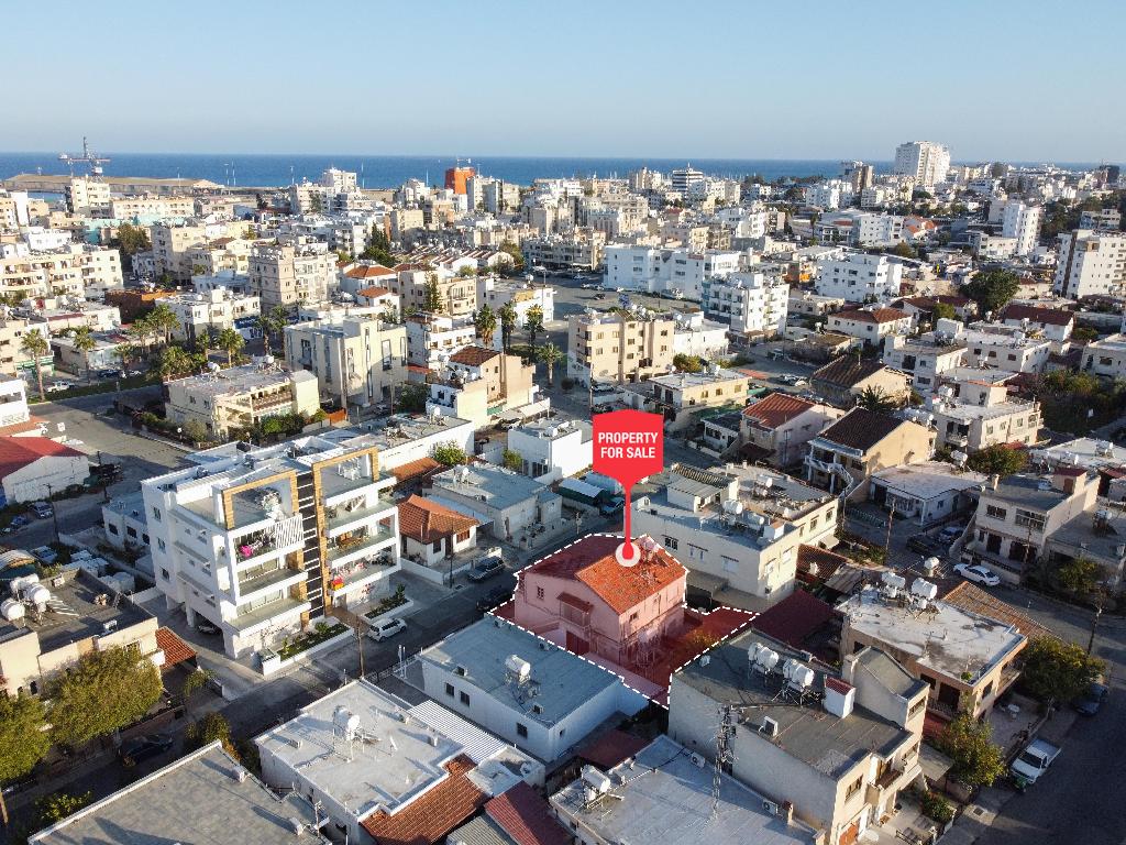 Building - Chrysopolitissa, Larnaca