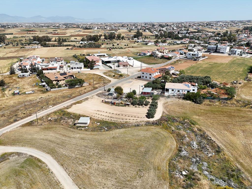 Field (Share) - Paleometocho, Nicosia