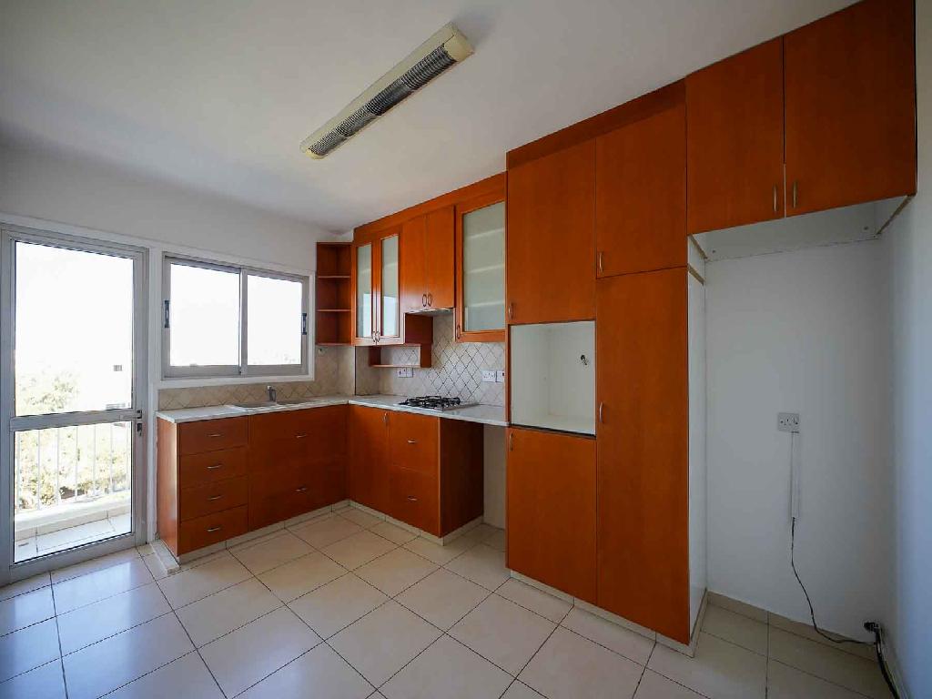 Flat-Strovolos-PR43325