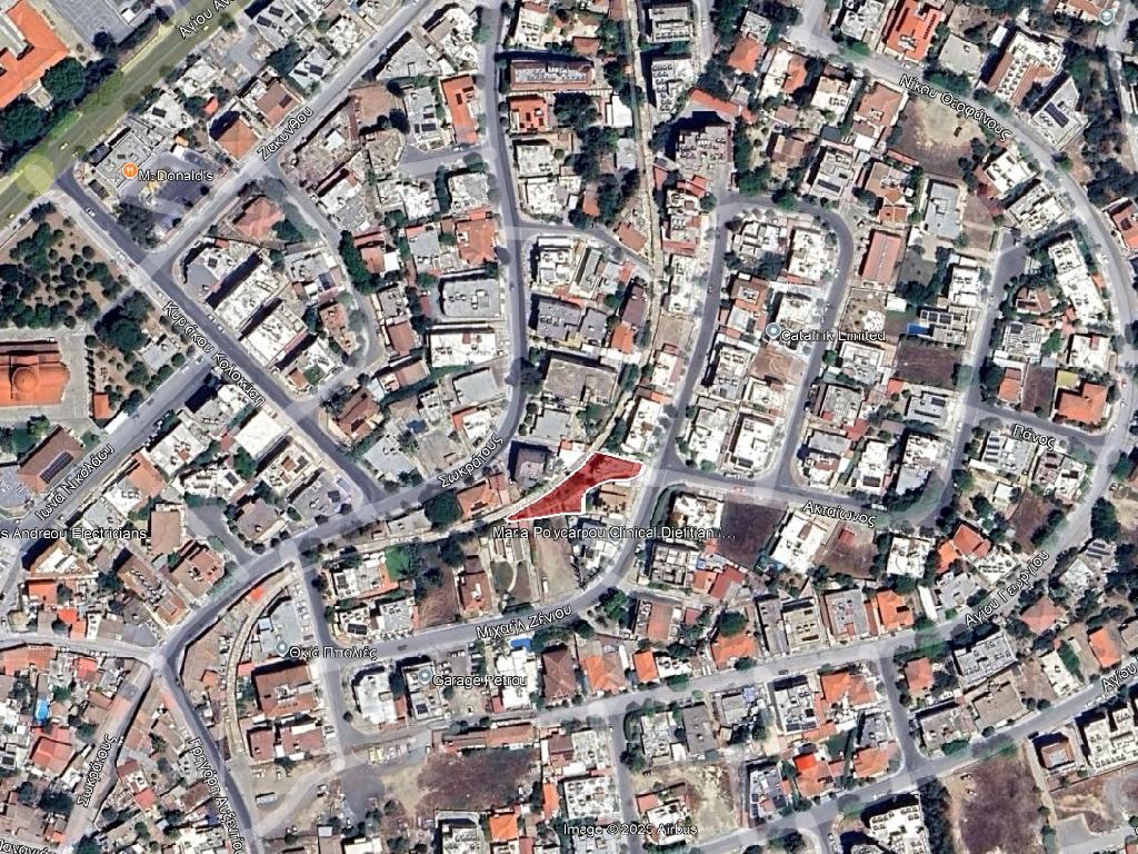 Detached house-Nicosia Municipality-PR43931