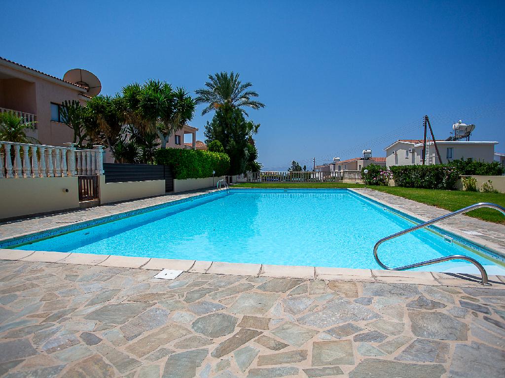 &Delta;&iota;&alpha;&mu;έ&rho;&iota;&sigma;&mu;&alpha; - Andriana Gardens - &Tau;ά&lambda;&alpha;, &Pi;ά&phi;&omicron;&sigmaf;