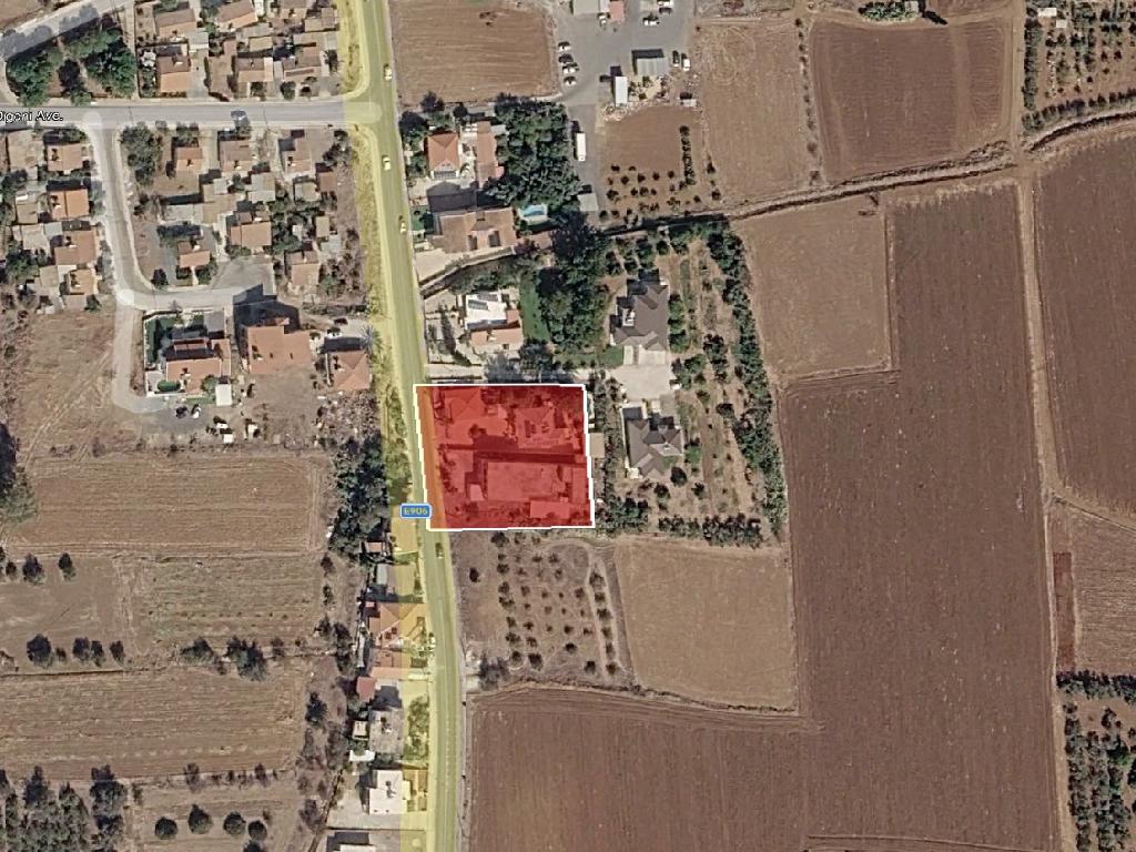 Mixed-use Building-Peristerona-PR44629