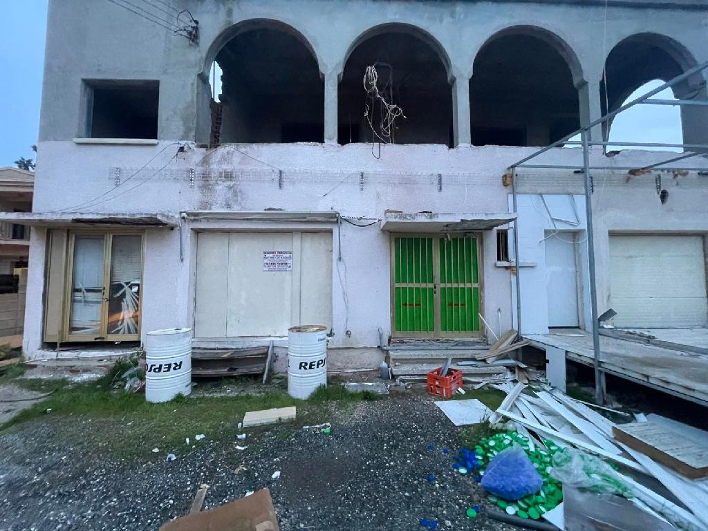 Mixed-use Building-Peristerona-PR44629