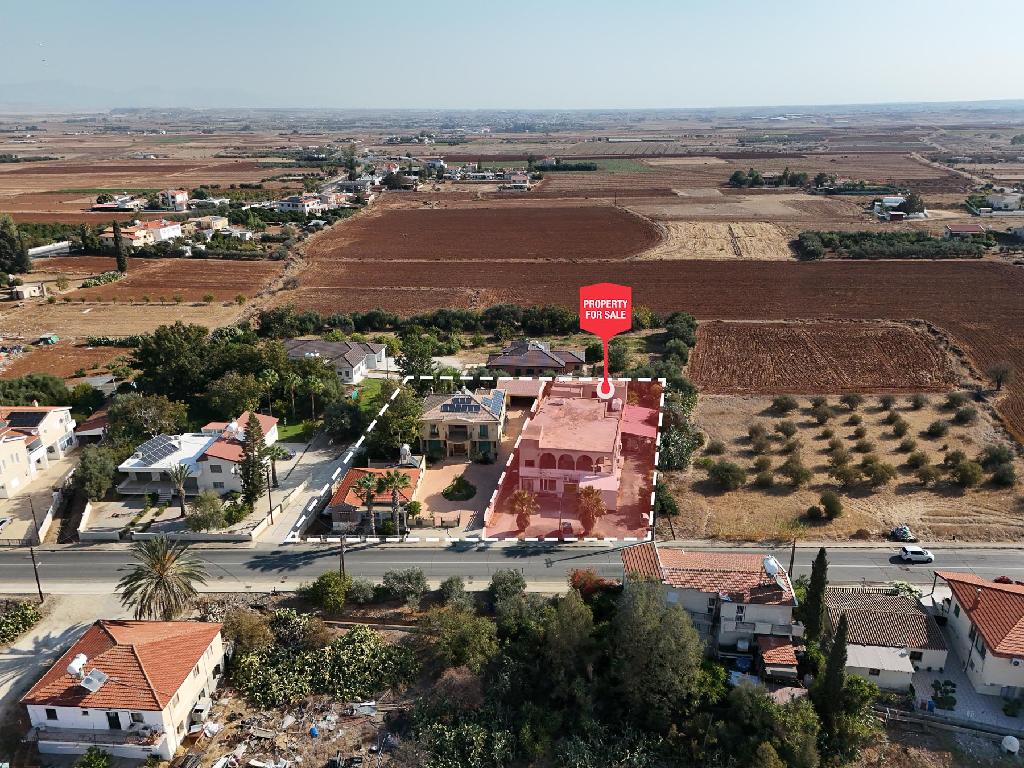 Building  Mixed Use (Share) - Peristerona, Nicosia