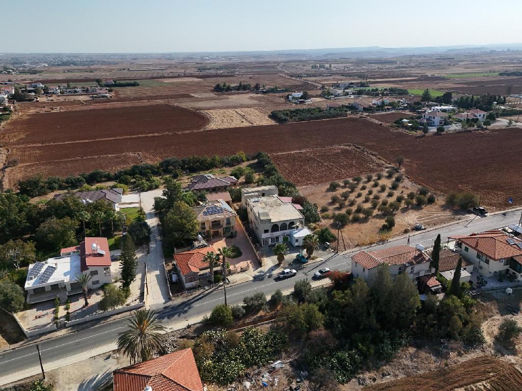 Building  Mixed Use (Share) - Peristerona, Nicosia