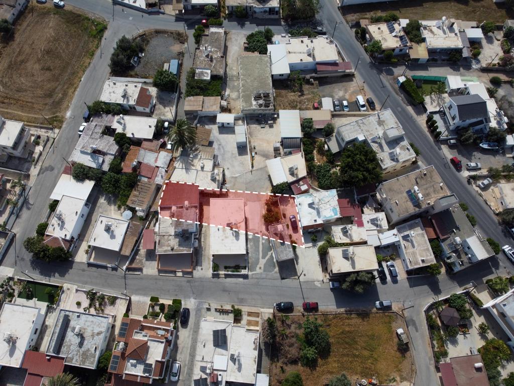 Field-Paralimni-PR36810