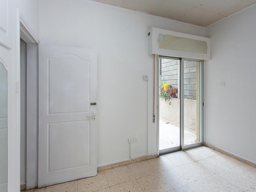 Flat-Limassol Municipality-PR44737