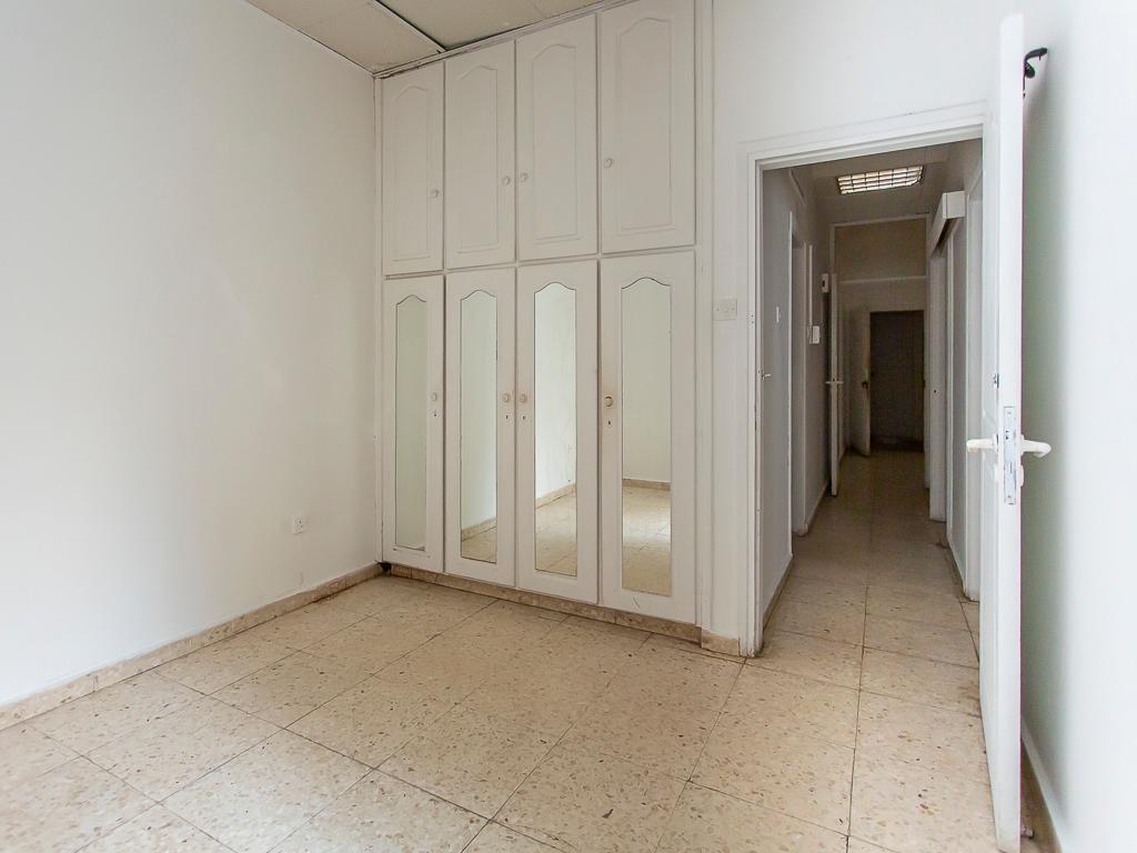 Flat-Limassol Municipality-PR44737