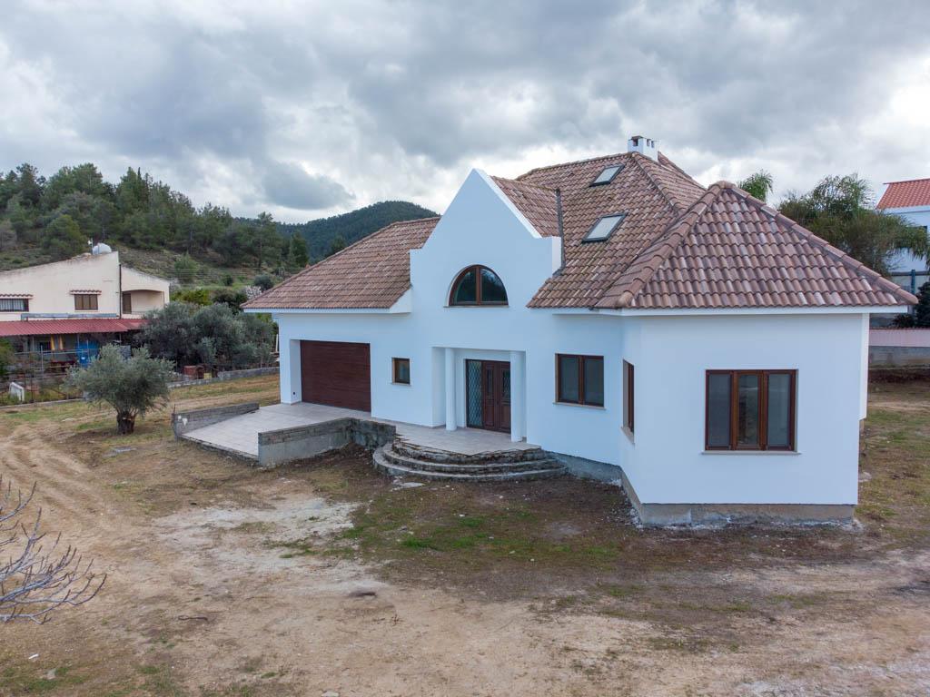 Detached house-Kalo Chorio (Oreinis)-PR12932
