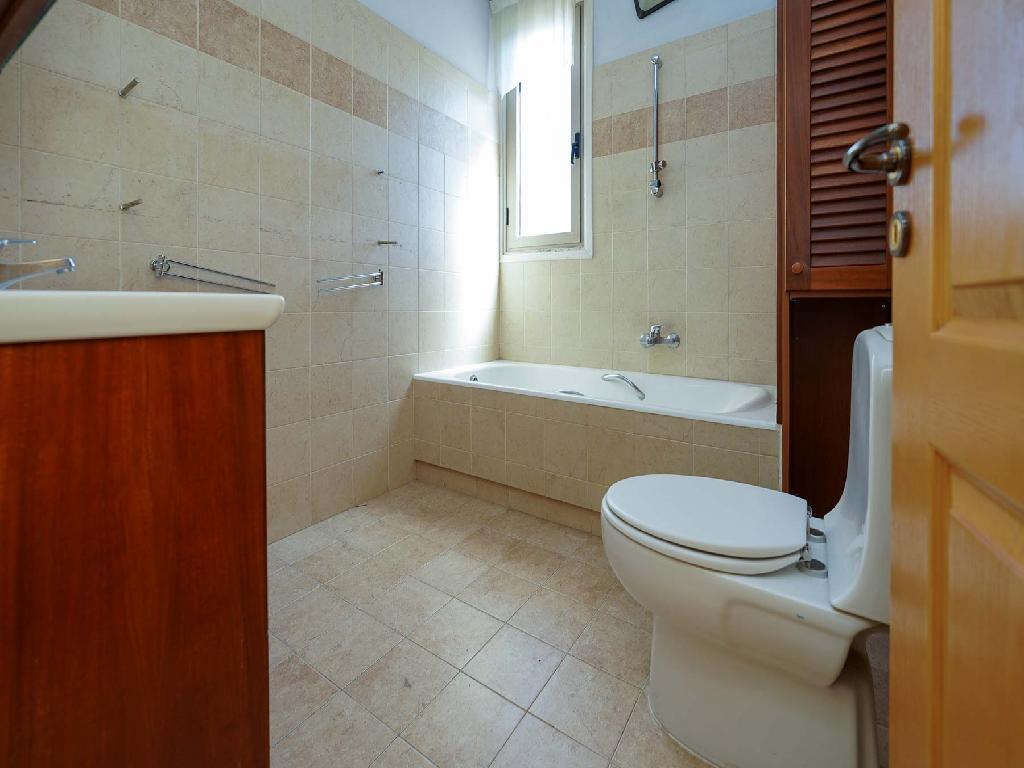 Detached house-Nicosia Municipality-PR44860