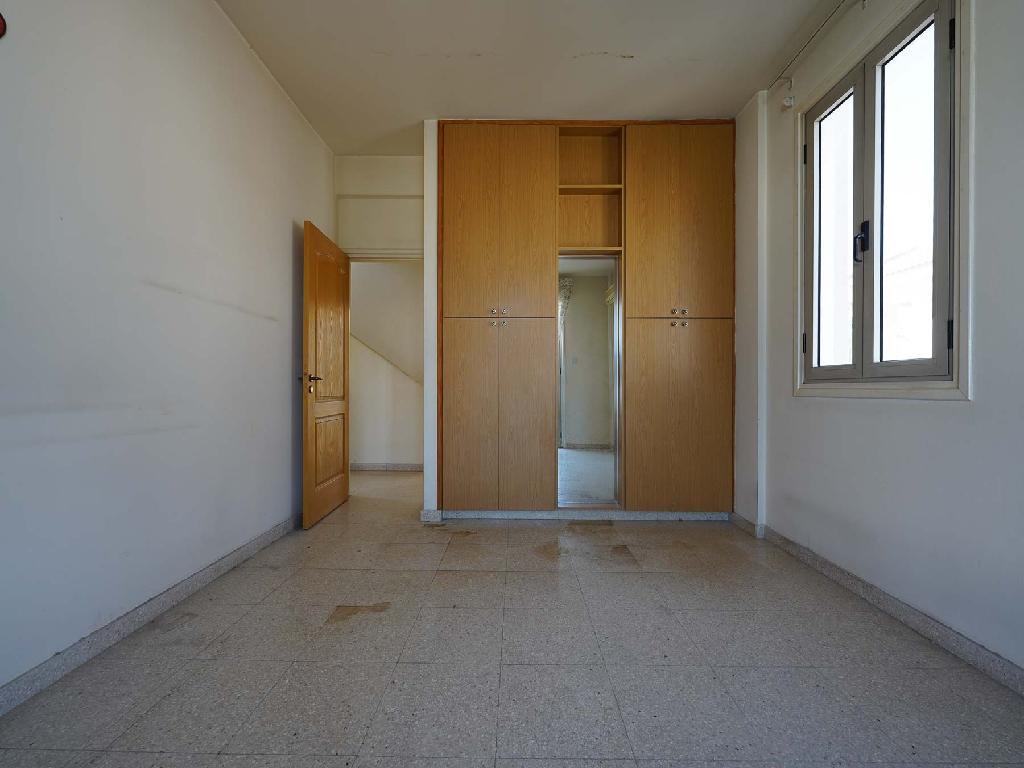Detached house-Nicosia Municipality-PR44860