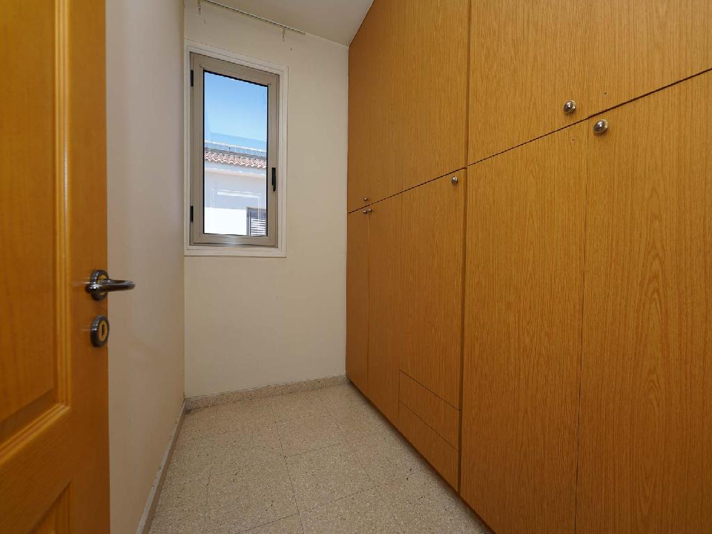 Detached house-Nicosia Municipality-PR44860