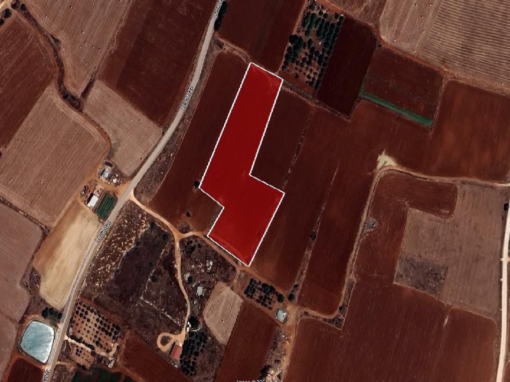 Field-Avgorou-PR39784
