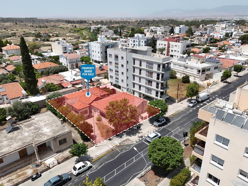 Semidetached house-Agios Dometios-PR42894