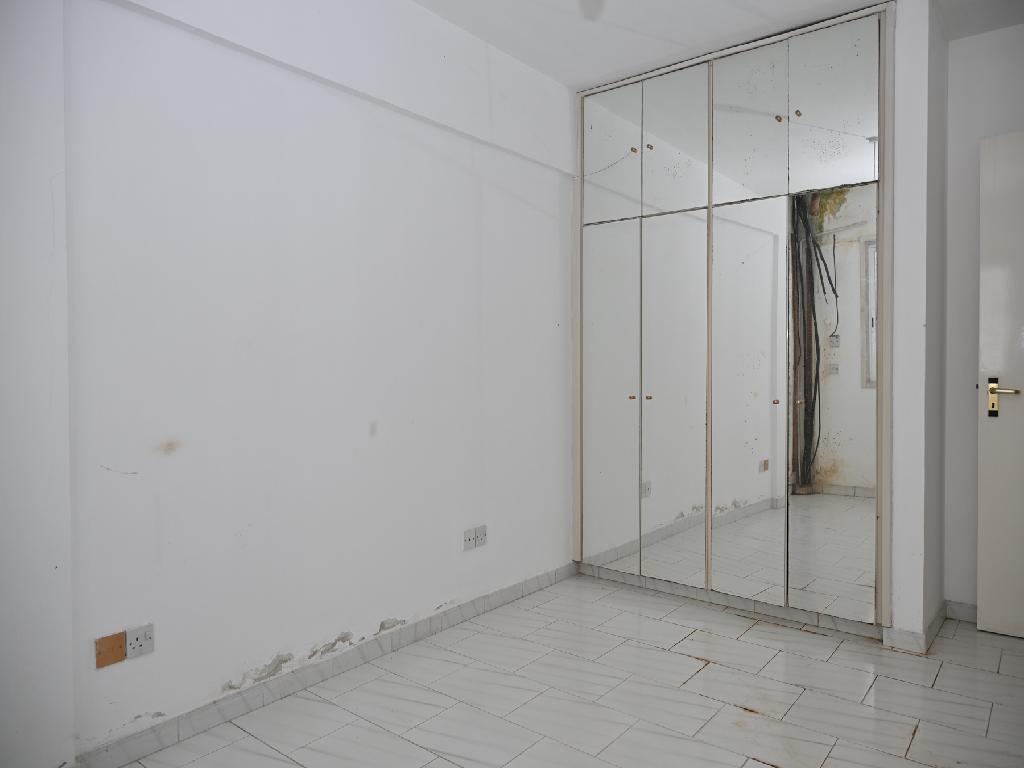 Detached house-Paralimni-PR46257