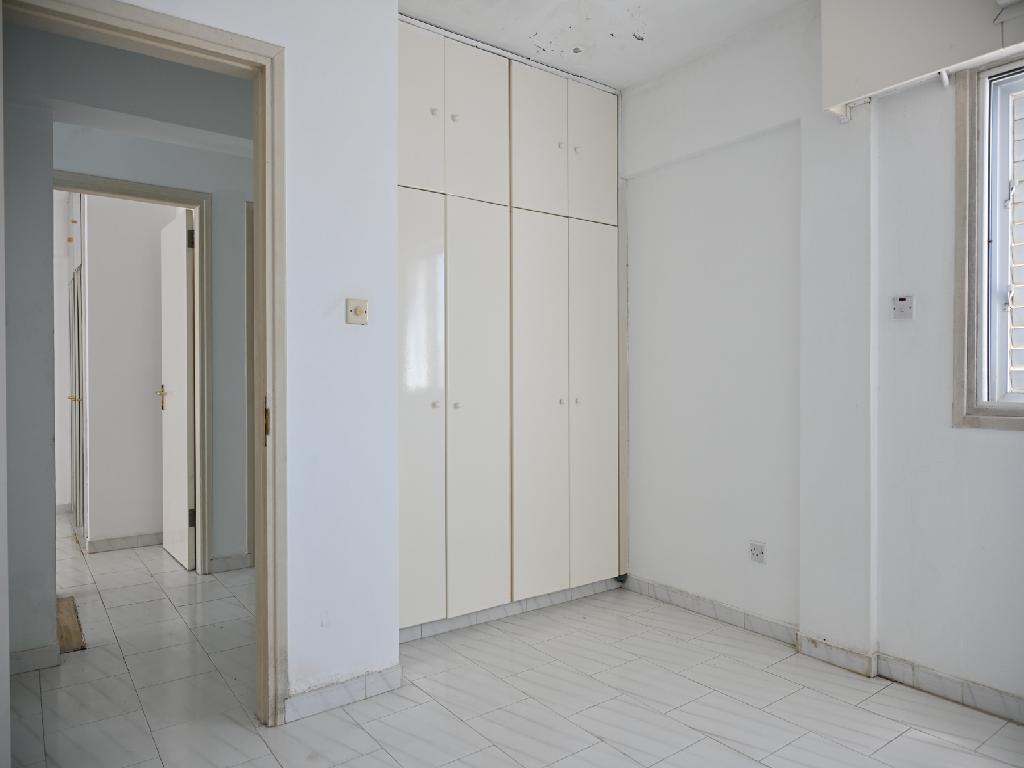 Detached house-Paralimni-PR46257