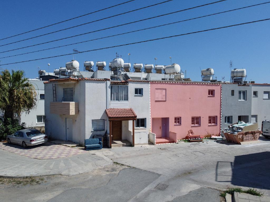 Detached house-Paralimni-PR46257