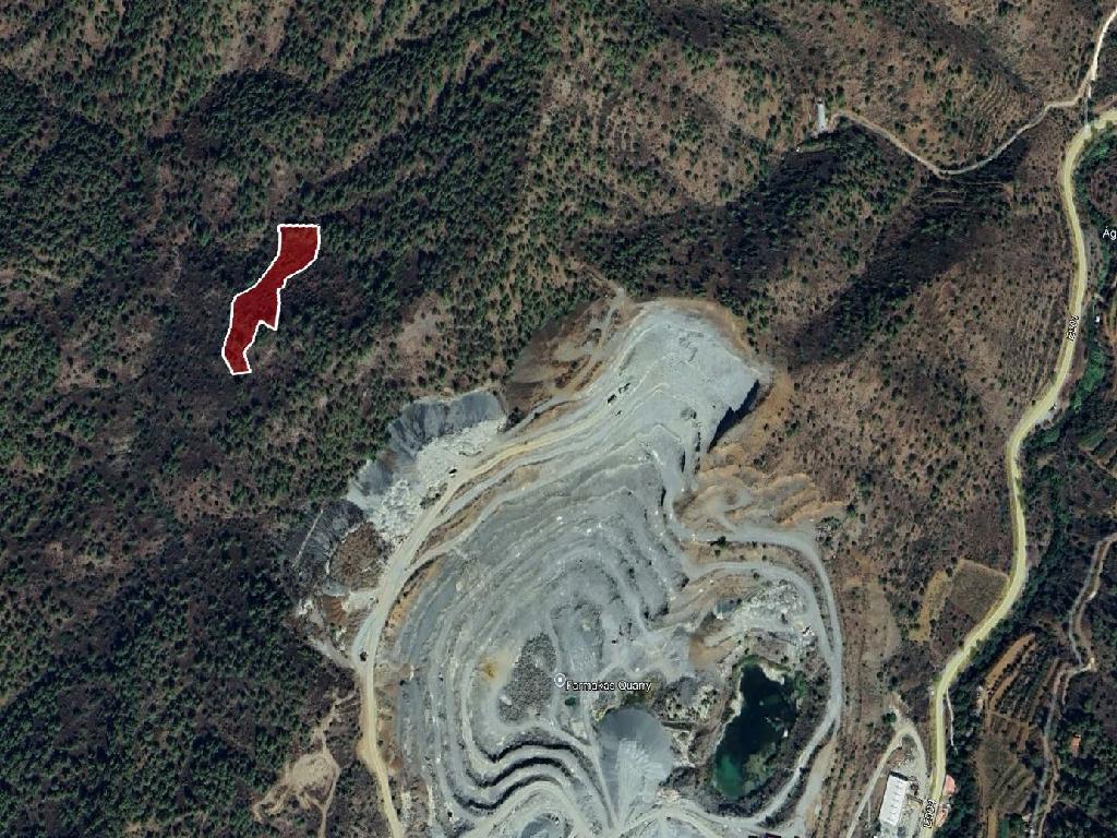 Field-Farmakas-PR42631