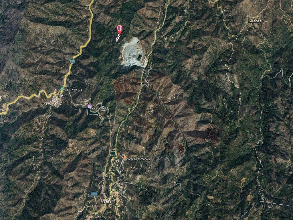 Field-Farmakas-PR42631