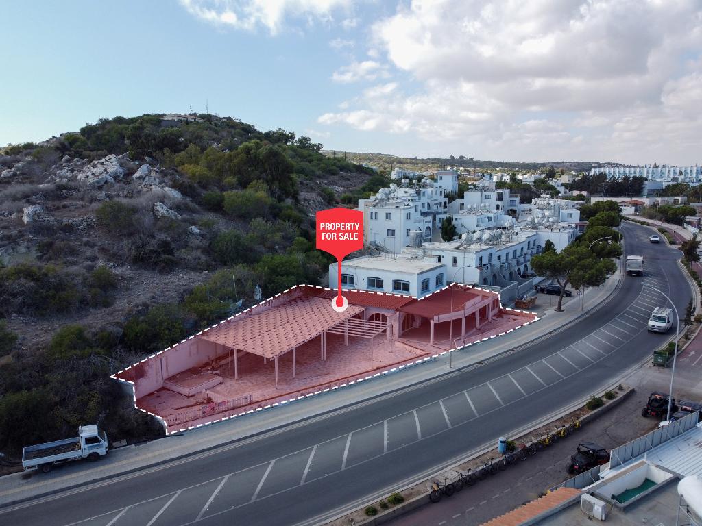 Καταστήματα-Παραλίμνι-PR42478