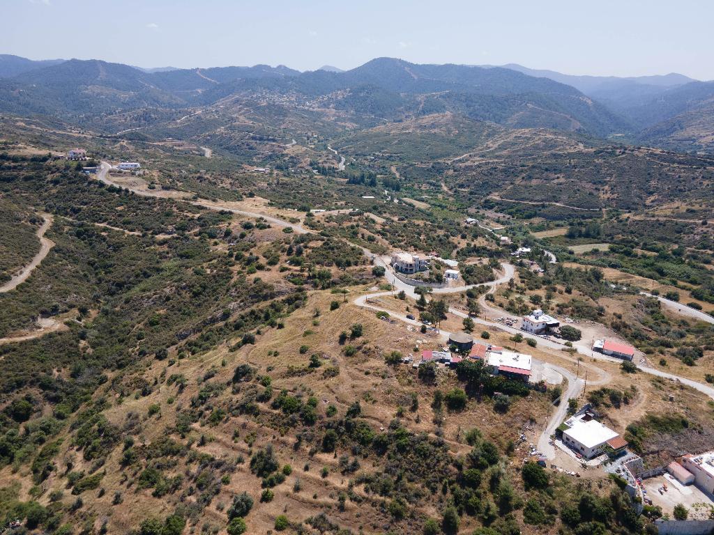 Field-Kato Pyrgos-PR13560