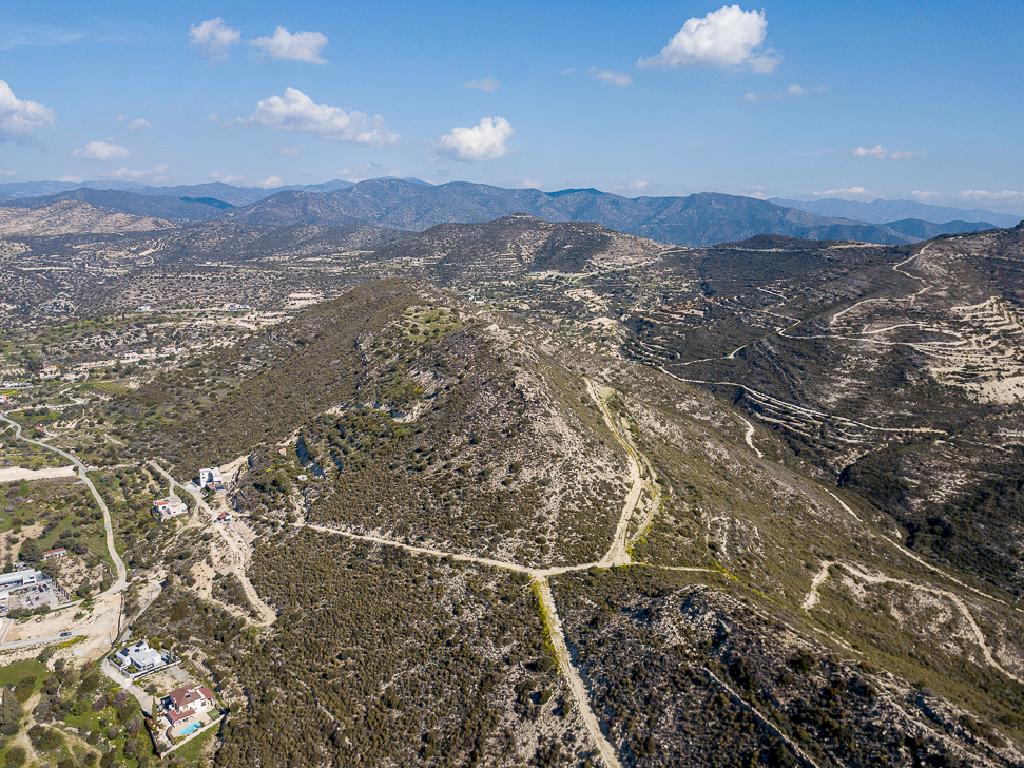Field-Fasoula-PR42268