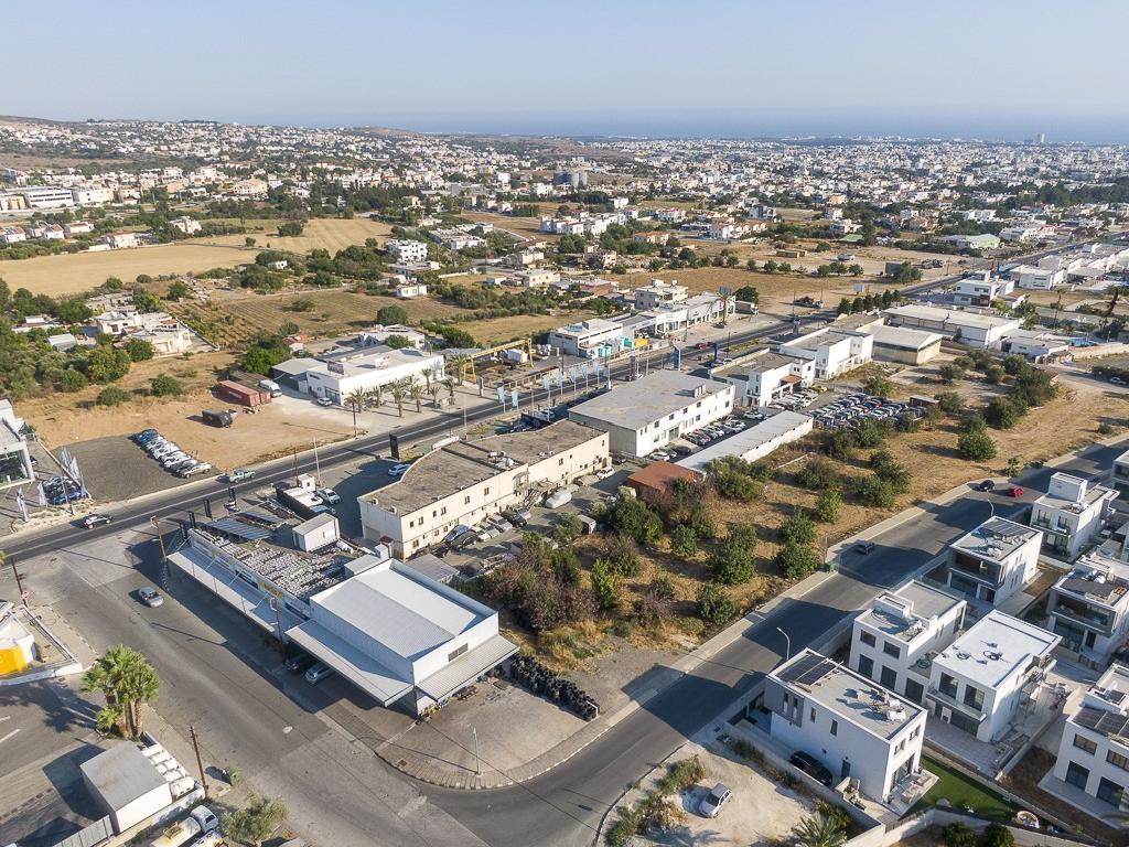 Commercial building-Mesogi-PR40324