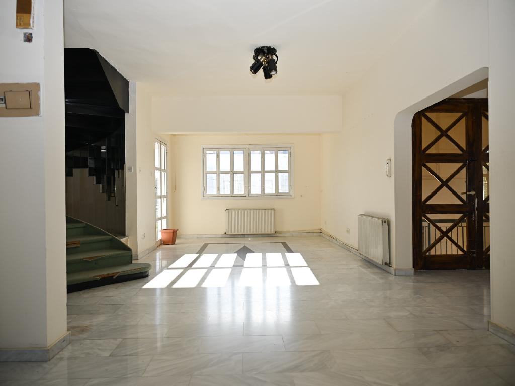 Detached house-Larnaca Municipality-PR43304