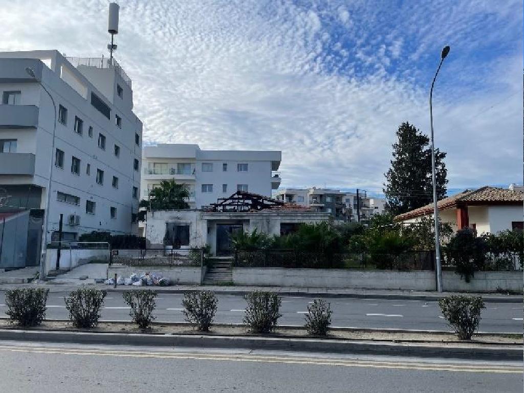 &Omicron;&iota;&kappa;ό&pi;&epsilon;&delta;&omicron; (&mu;&epsilon;&rho;ί&delta;&iota;&omicron;)- &Alpha;&gamma;&lambda;&alpha;&tau;&zeta;&iota;ά, &Lambda;&epsilon;&upsilon;&kappa;&omega;&sigma;ί&alpha;