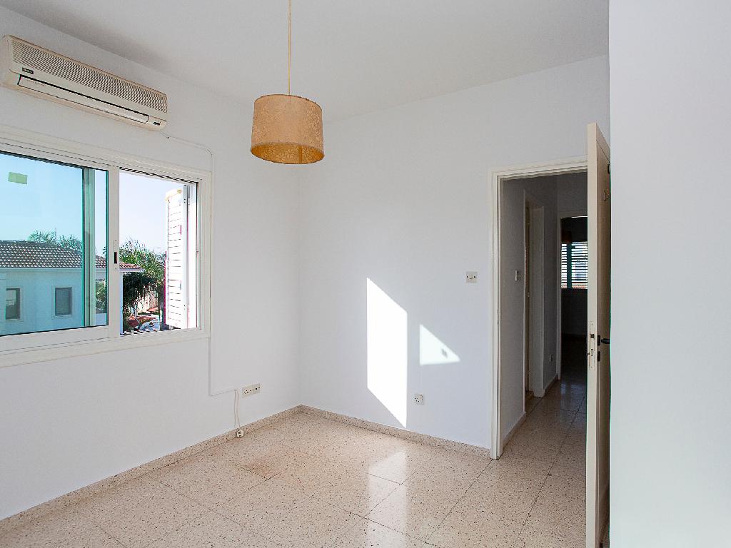 Semidetached house-Voroklini-PR43566