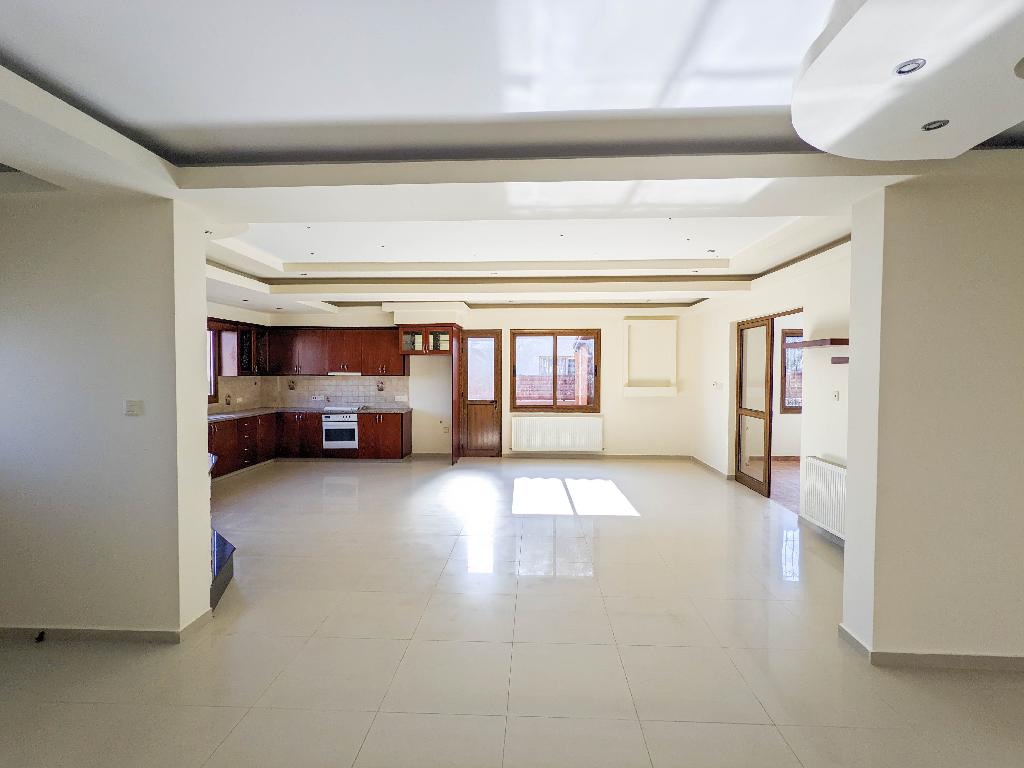 Detached house-Trachoni-PR36254