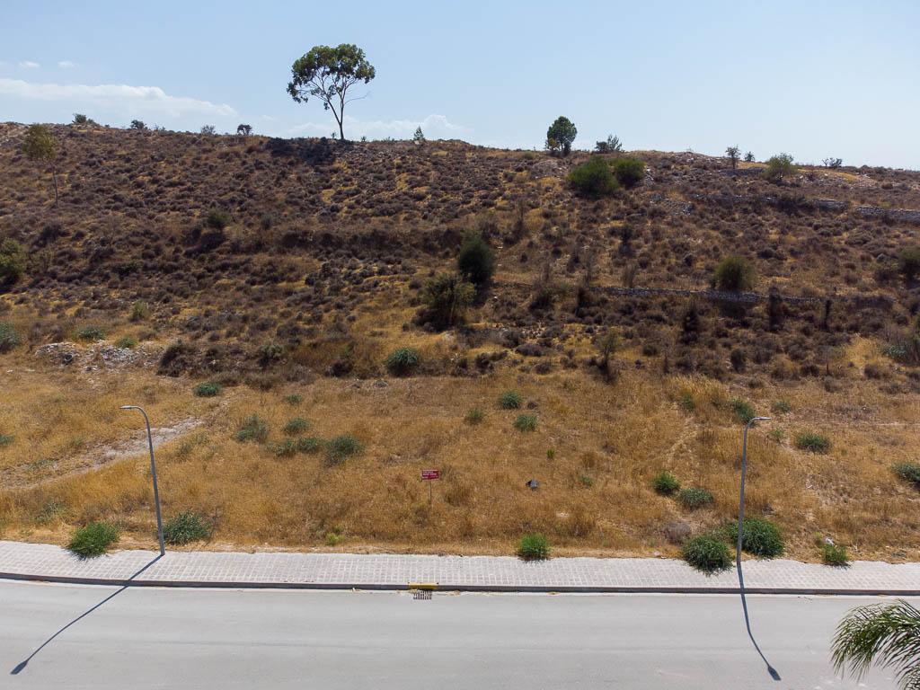 Plot - Dali, Nicosia