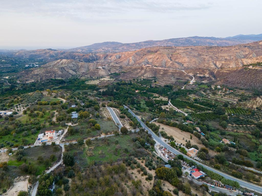 Field - Giolou, Paphos