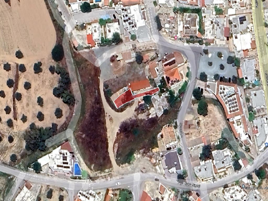 Field-Latsia-PR39550