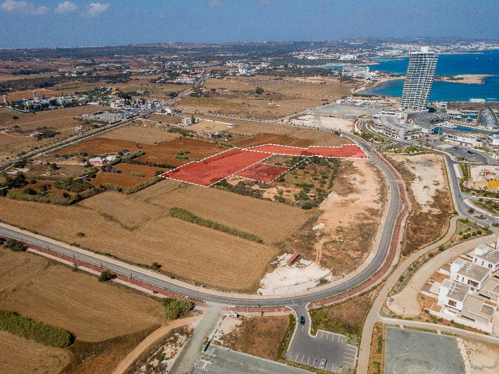 Τουριστικό Χωράφι - Αγία Νάπα (Μαρίνα), Αμμόχωστος