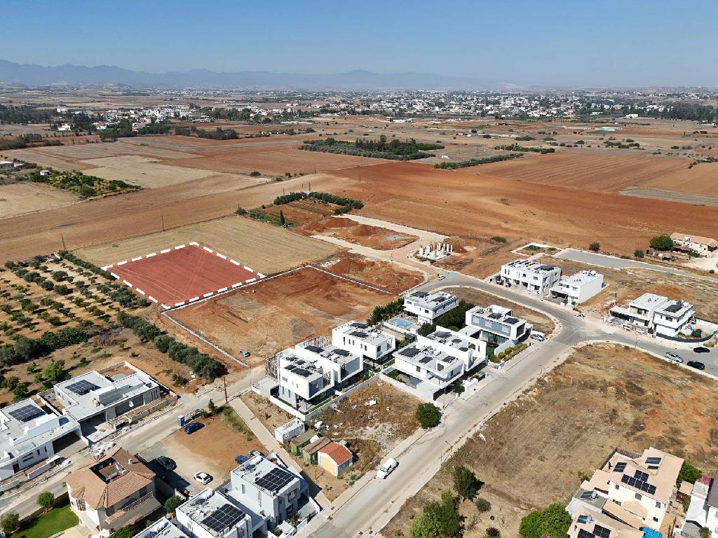 Field - Lakatamia, Nicosia