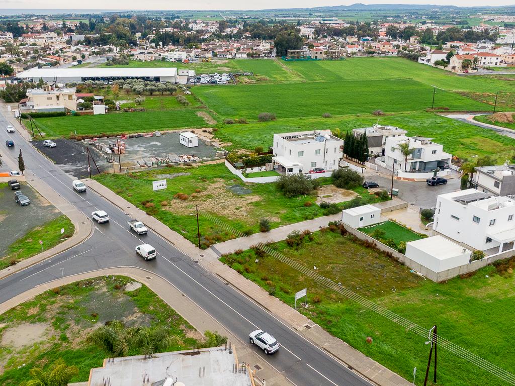 &Omicron;&iota;&kappa;ό&pi;&epsilon;&delta;&omicron; - &Kappa;ί&tau;&iota;, Larnaca