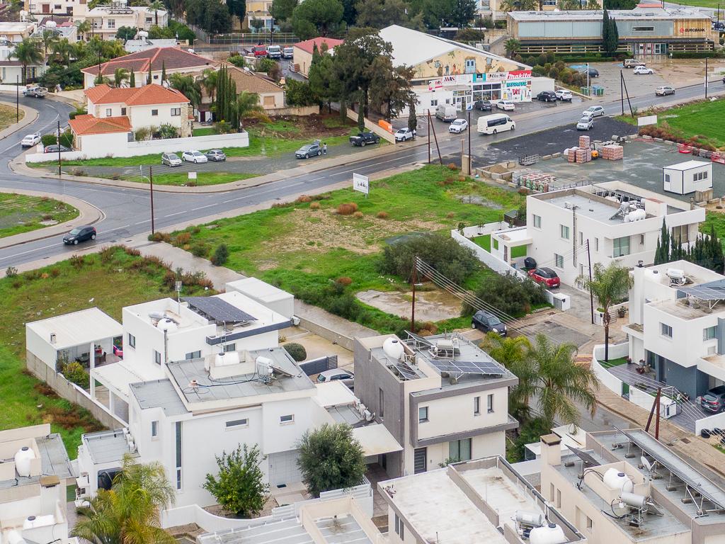 &Omicron;&iota;&kappa;ό&pi;&epsilon;&delta;&omicron; - &Kappa;ί&tau;&iota;, Larnaca